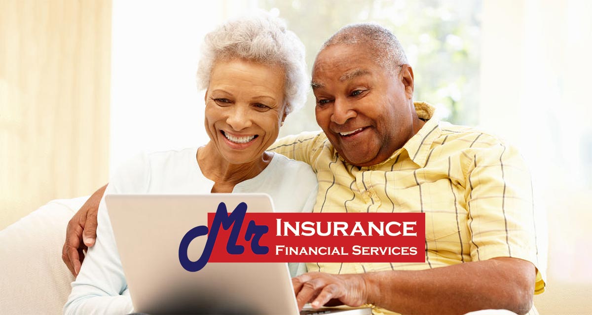 Happy seniors taking Medicare Advantage questionnaire from YourCareRep.com